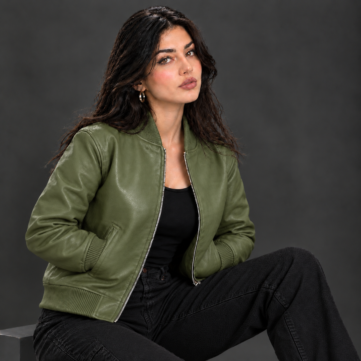 Women's Leather Classic Bomber Jacket [Olive]